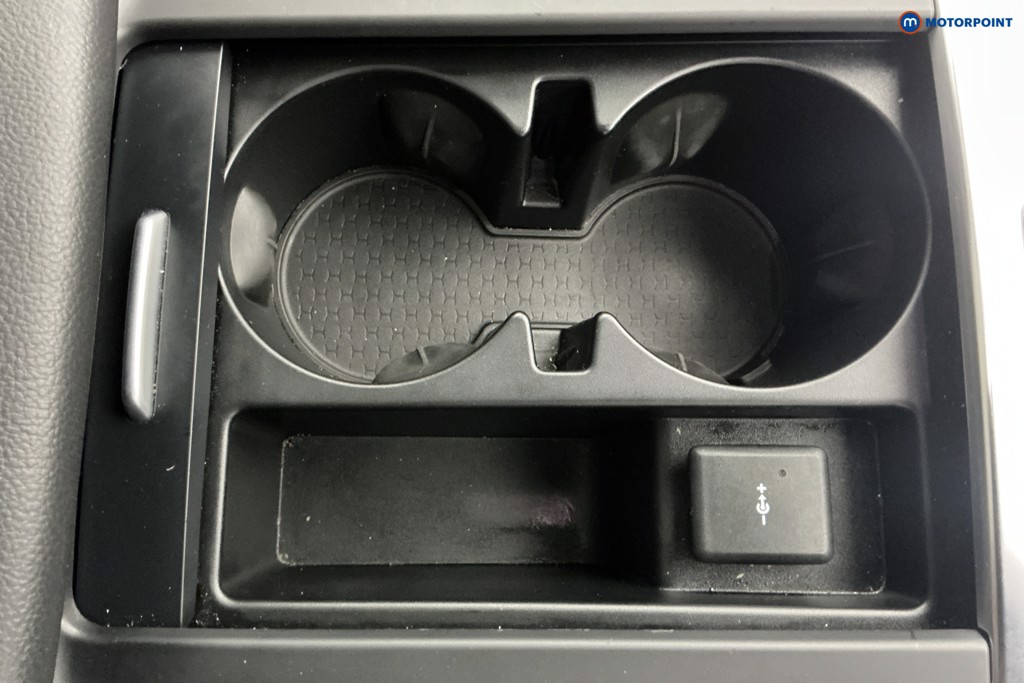 Jaguar F-Pace R-Dynamic Black Automatic Diesel SUV - Stock Number (1612501) - 16th supplementary image