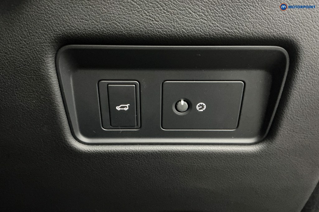 Jaguar F-Pace R-Dynamic Black Automatic Diesel SUV - Stock Number (1612501) - 22nd supplementary image