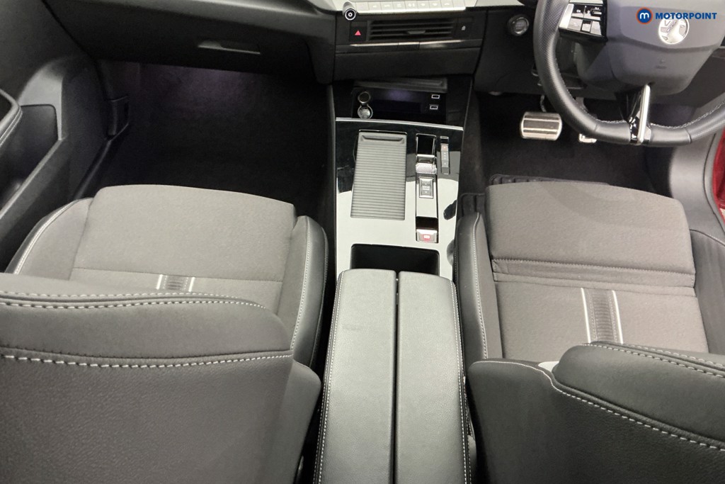 Vauxhall Astra Gs Line Automatic Petrol Plug-In Hybrid Hatchback - Stock Number (1612553) - 10th supplementary image