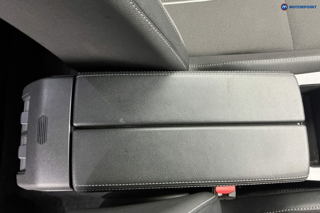 Vauxhall Astra Gs Line Automatic Petrol Plug-In Hybrid Hatchback - Stock Number (1612553) - 14th supplementary image