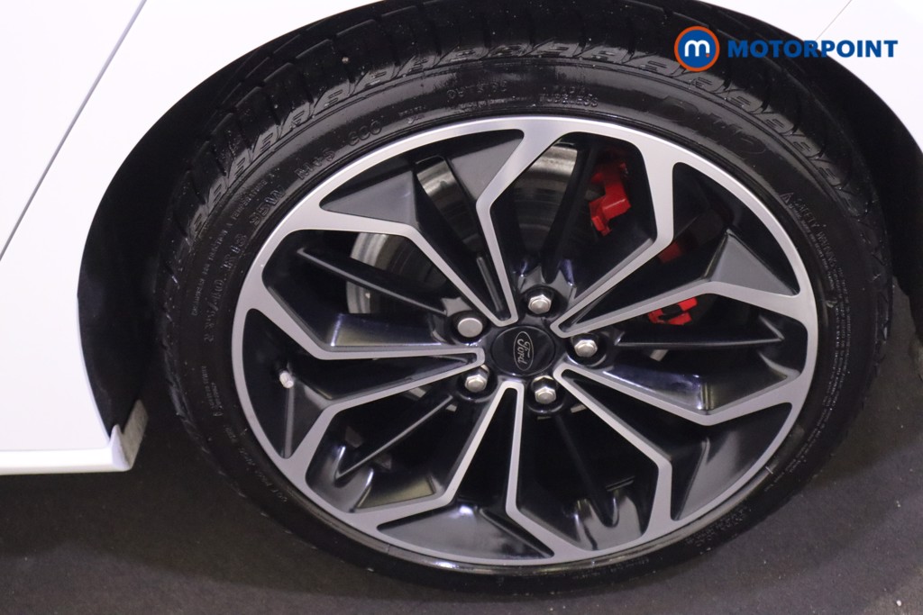 Ford Focus St-Line X Manual Petrol Hatchback - Stock Number (1612625) - 23rd supplementary image