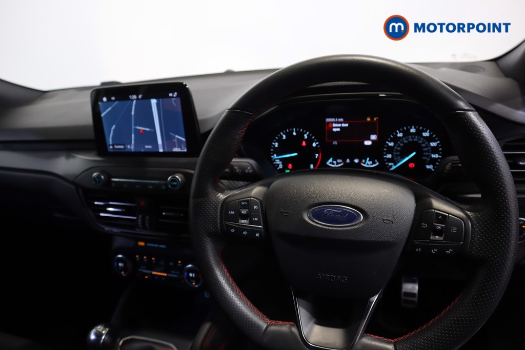 Ford Focus St-Line X Manual Petrol Hatchback - Stock Number (1612625) - 1st supplementary image