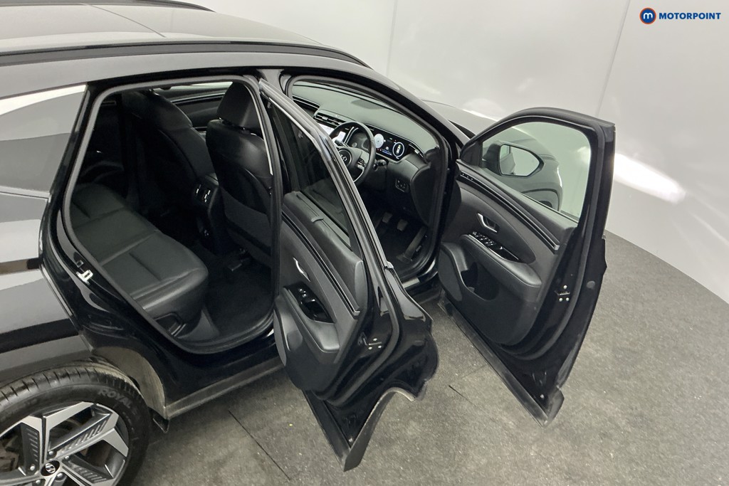 Hyundai Tucson Ultimate Manual Petrol SUV - Stock Number (1612638) - 6th supplementary image