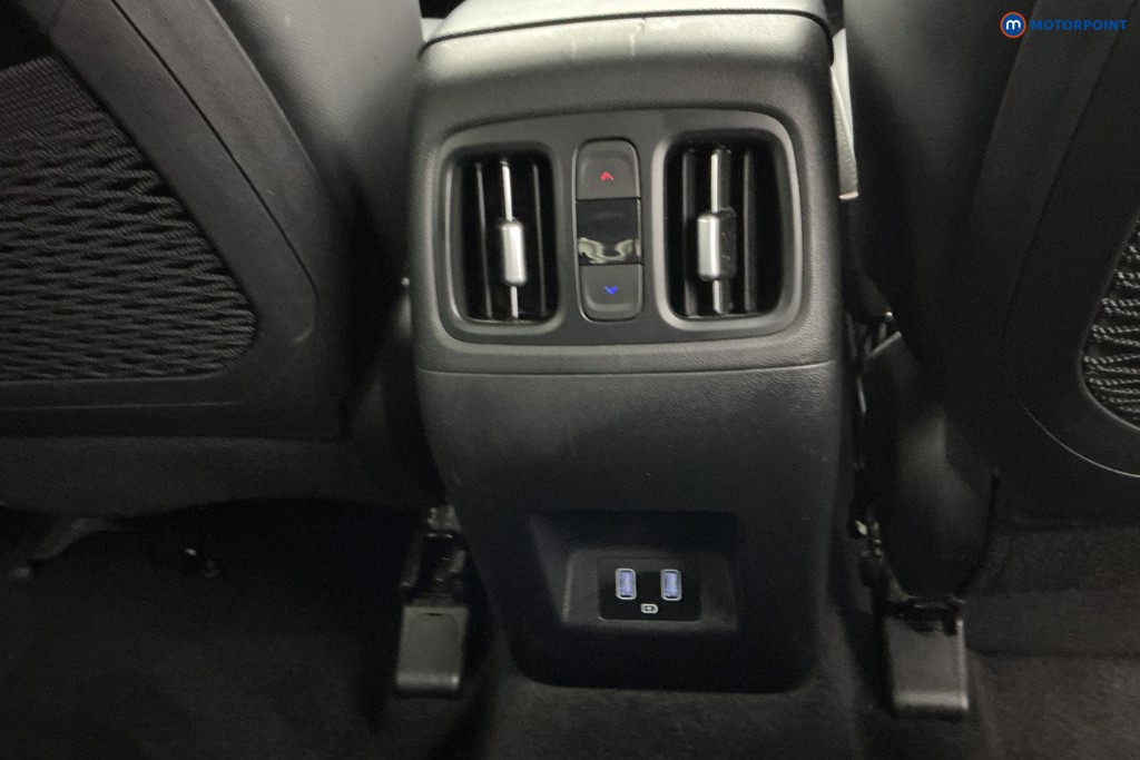 Hyundai Tucson Ultimate Manual Petrol SUV - Stock Number (1612638) - 14th supplementary image