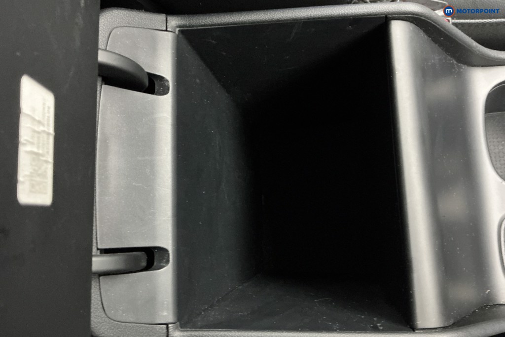 Hyundai Tucson Ultimate Manual Petrol SUV - Stock Number (1612638) - 17th supplementary image