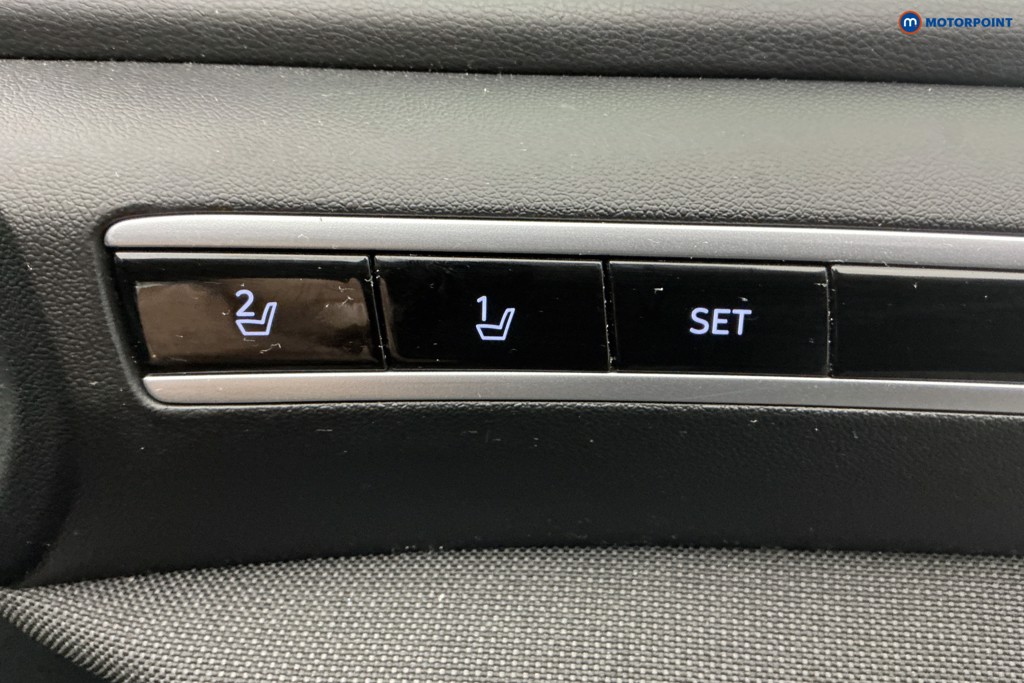 Hyundai Tucson Ultimate Manual Petrol SUV - Stock Number (1612638) - 27th supplementary image