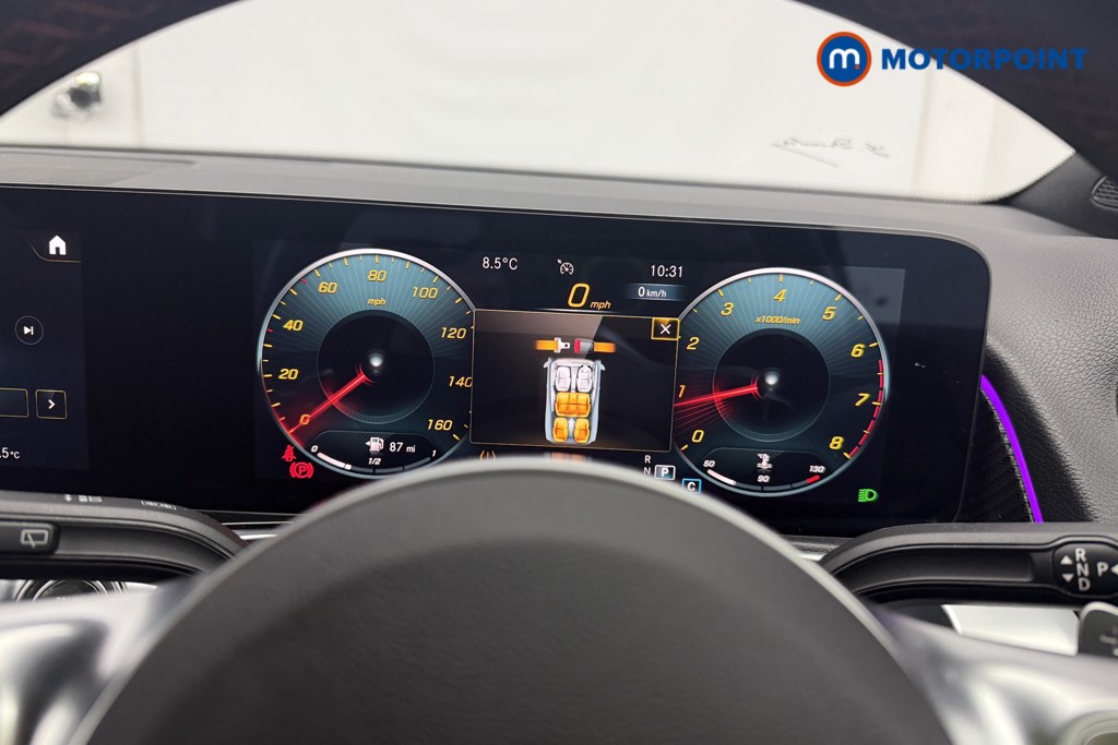 Mercedes-Benz GLB Amg Line Automatic Petrol SUV - Stock Number (1613367) - 6th supplementary image