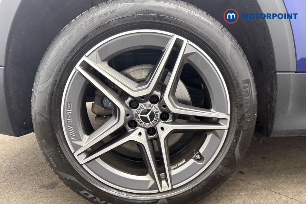 Mercedes-Benz GLB Amg Line Automatic Petrol SUV - Stock Number (1613367) - 11th supplementary image