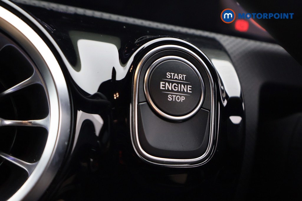 Mercedes-Benz CLA Amg Line Automatic Petrol Plug-In Hybrid Estate - Stock Number (1613542) - 14th supplementary image