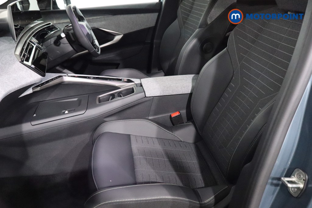 Peugeot 5008 GT Automatic Petrol SUV - Stock Number (1613657) - 4th supplementary image