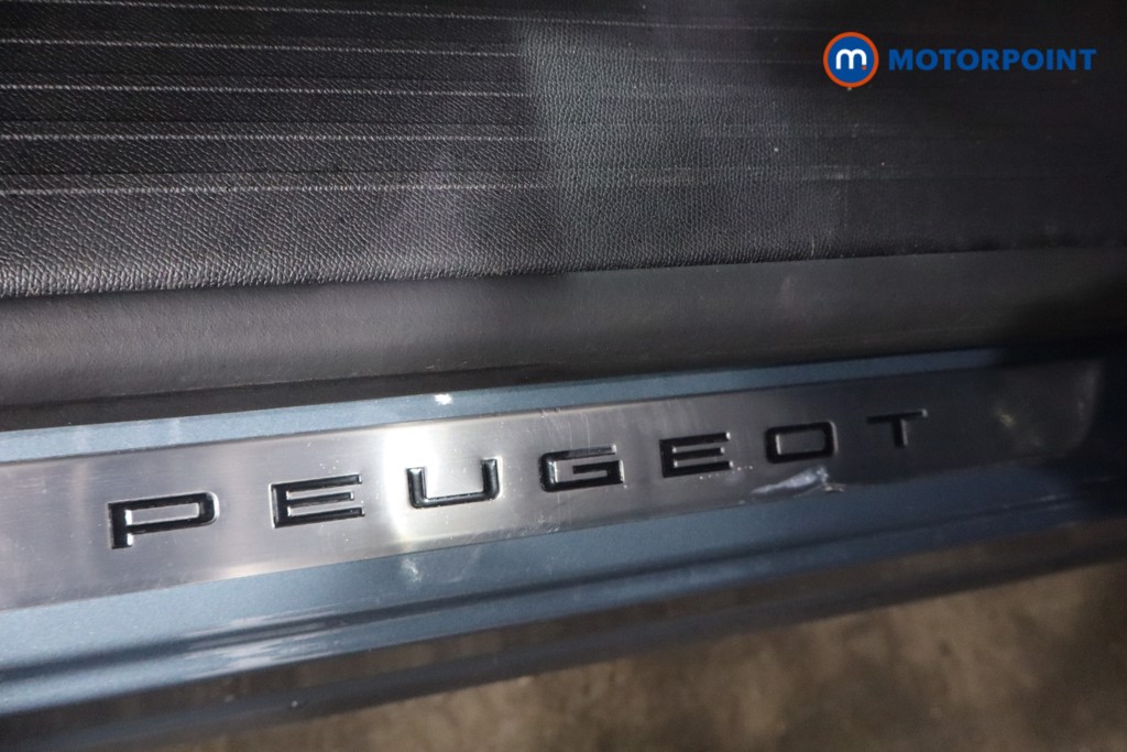 Peugeot 5008 GT Automatic Petrol SUV - Stock Number (1613657) - 23rd supplementary image