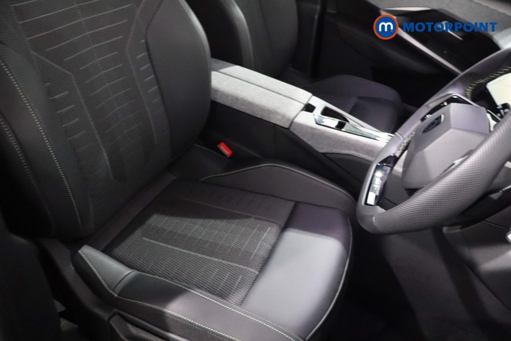 Peugeot 5008 GT Automatic Petrol SUV - Stock Number (1613657) - 26th supplementary image
