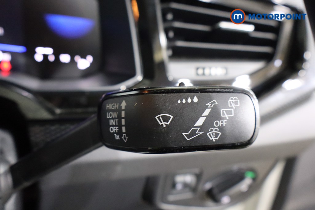 Volkswagen Polo Life Manual Petrol Hatchback - Stock Number (1614307) - 13th supplementary image