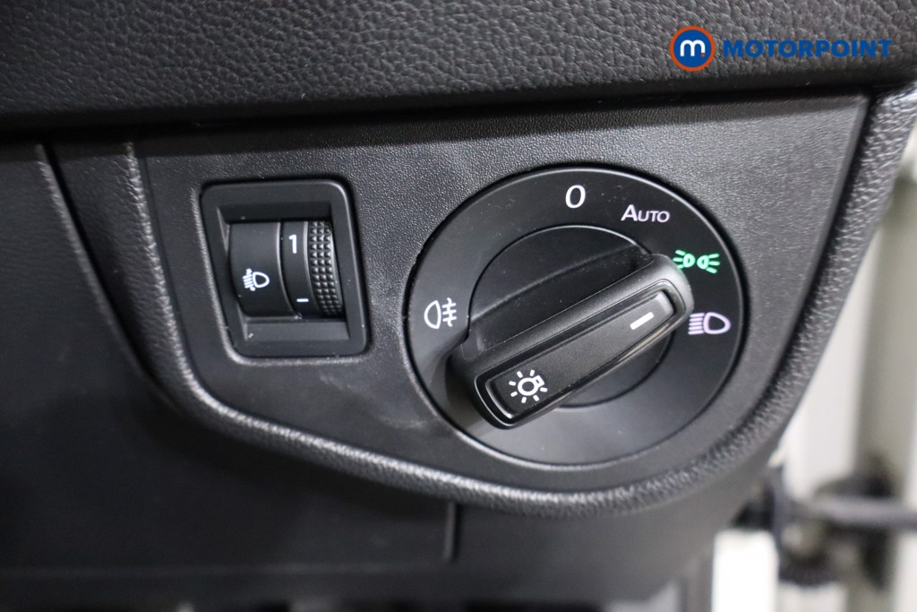 Volkswagen Polo Life Manual Petrol Hatchback - Stock Number (1614307) - 16th supplementary image