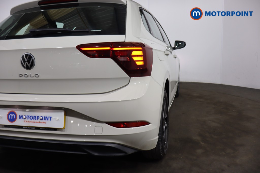 Volkswagen Polo Life Manual Petrol Hatchback - Stock Number (1614307) - 28th supplementary image