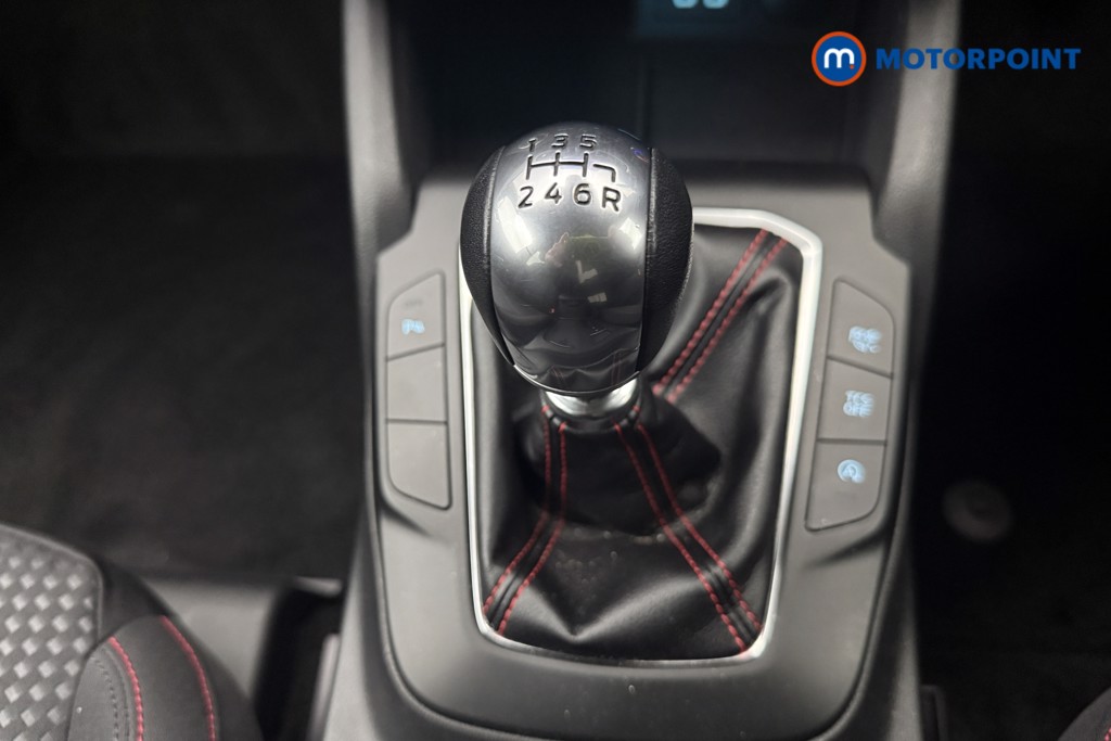 Ford Focus St-Line Edition Manual Petrol Hatchback - Stock Number (1614382) - 7th supplementary image