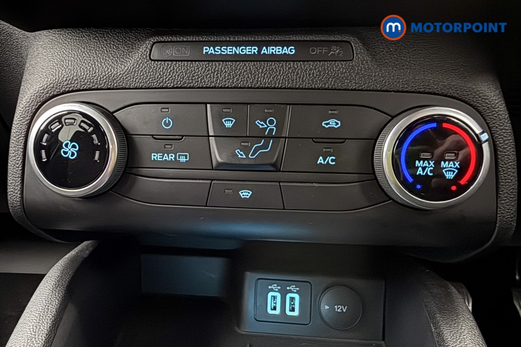 Ford Focus St-Line Edition Manual Petrol Hatchback - Stock Number (1614382) - 16th supplementary image