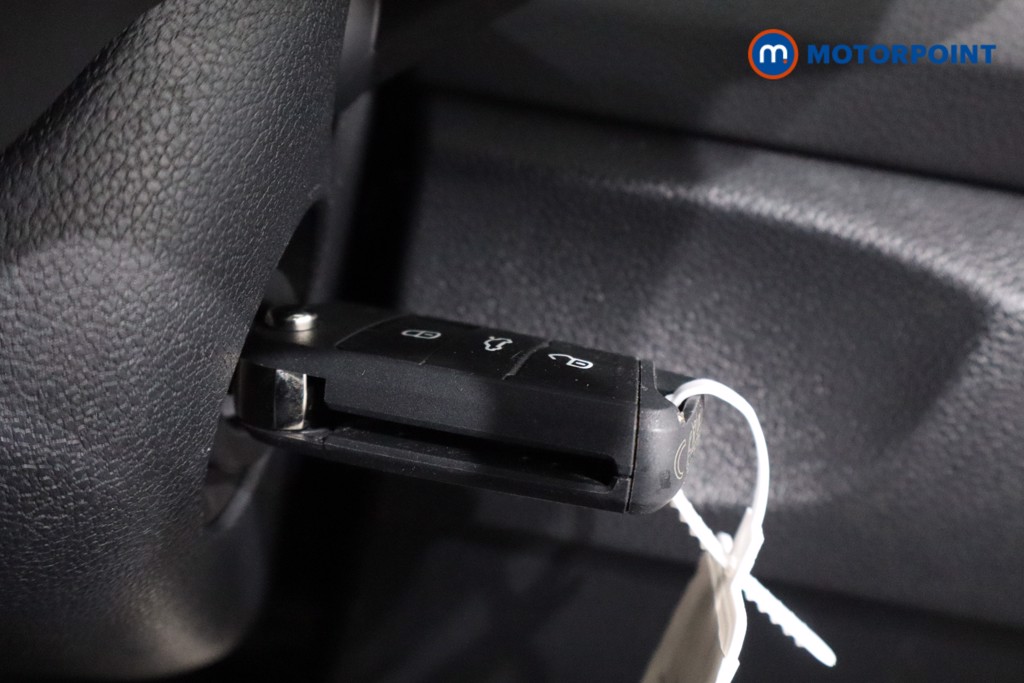 Volkswagen T-Roc Black Edition Automatic Petrol SUV - Stock Number (1614645) - 13th supplementary image