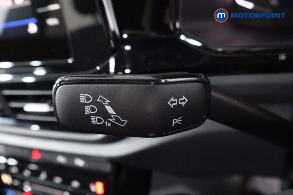 Volkswagen T-Roc Black Edition Automatic Petrol SUV - Stock Number (1614645) - 19th supplementary image