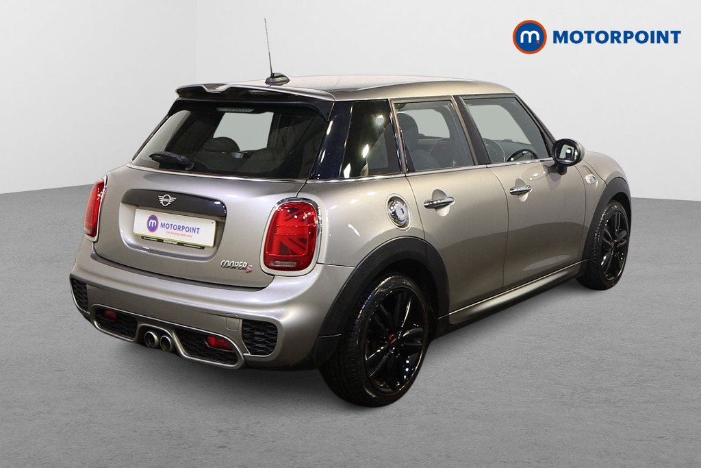 Mini Hatchback Cooper S Manual Petrol Hatchback - Stock Number (1615041) - Drivers side rear corner