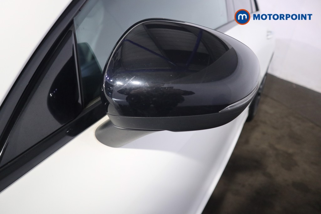 Mercedes-Benz CLA Amg Line Automatic Petrol Coupe - Stock Number (1615456) - 34th supplementary image