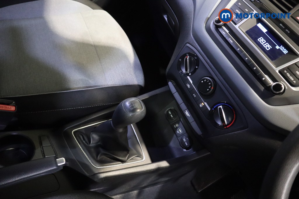 Hyundai I20 S Air Manual Petrol Hatchback - Stock Number (1615727) - 8th supplementary image