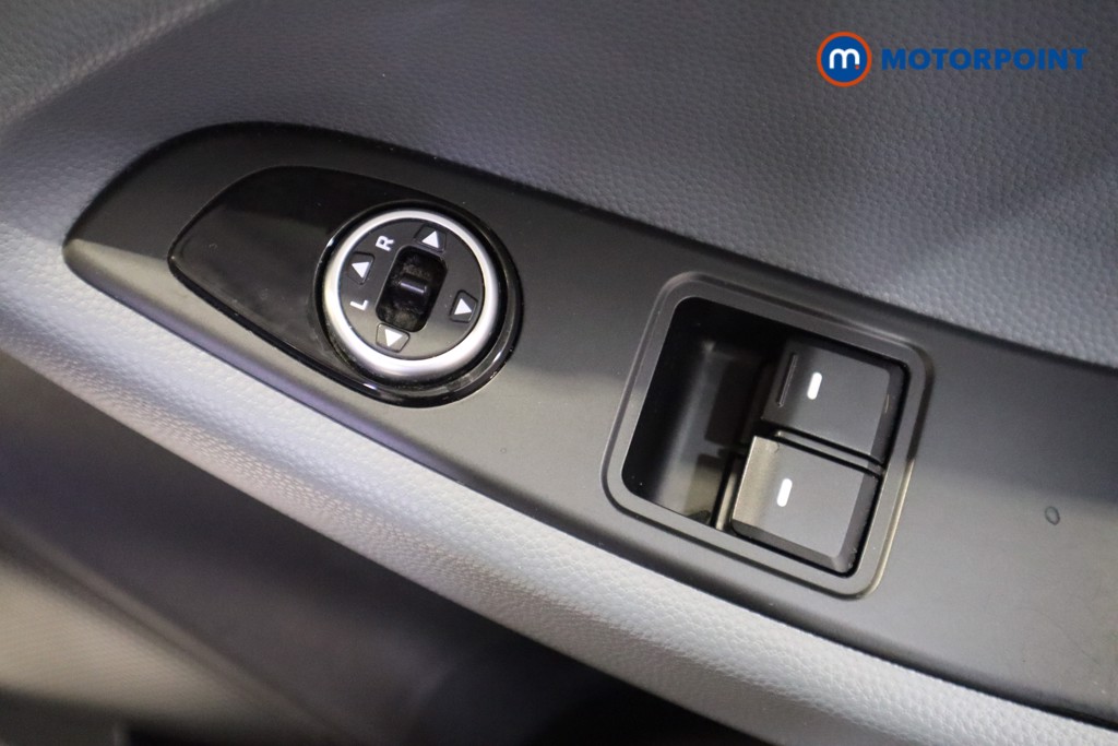 Hyundai I20 S Air Manual Petrol Hatchback - Stock Number (1615727) - 12th supplementary image