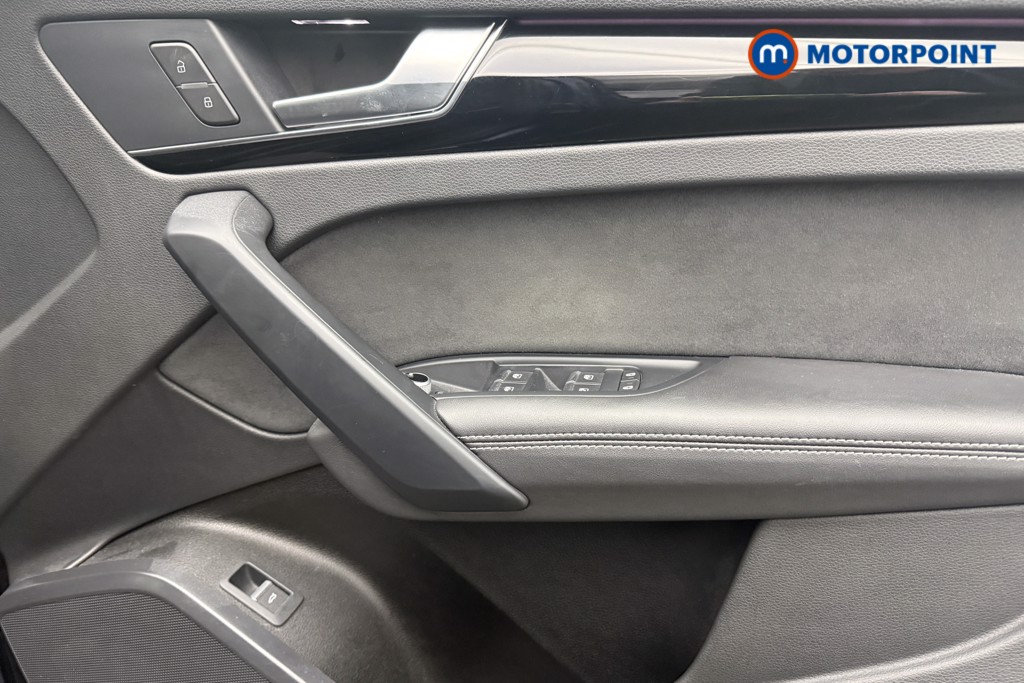 Audi Q5 Edition 1 Automatic Petrol SUV - Stock Number (1615813) - 20th supplementary image