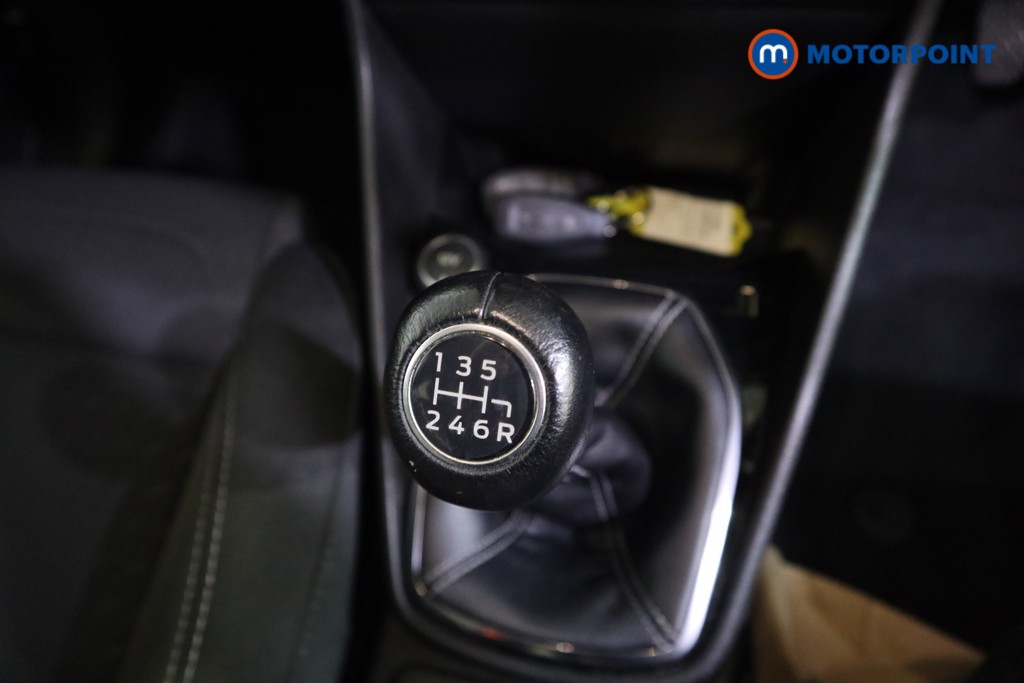 Ford Fiesta Titanium Manual Petrol Hatchback - Stock Number (1615906) - 10th supplementary image