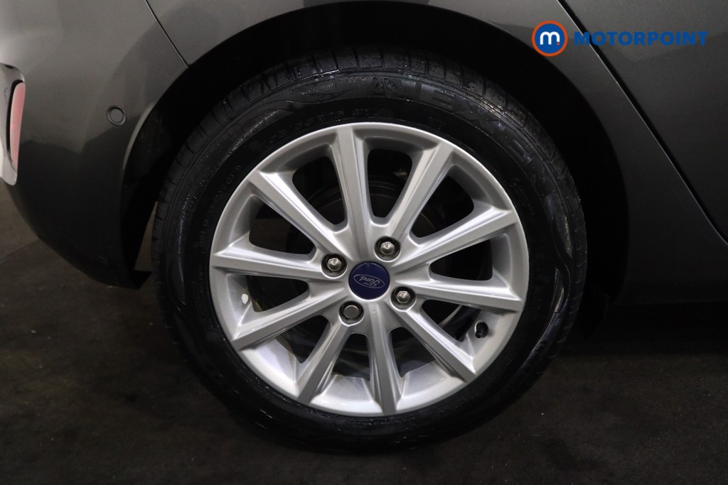 Ford Fiesta Titanium Manual Petrol Hatchback - Stock Number (1615906) - 20th supplementary image