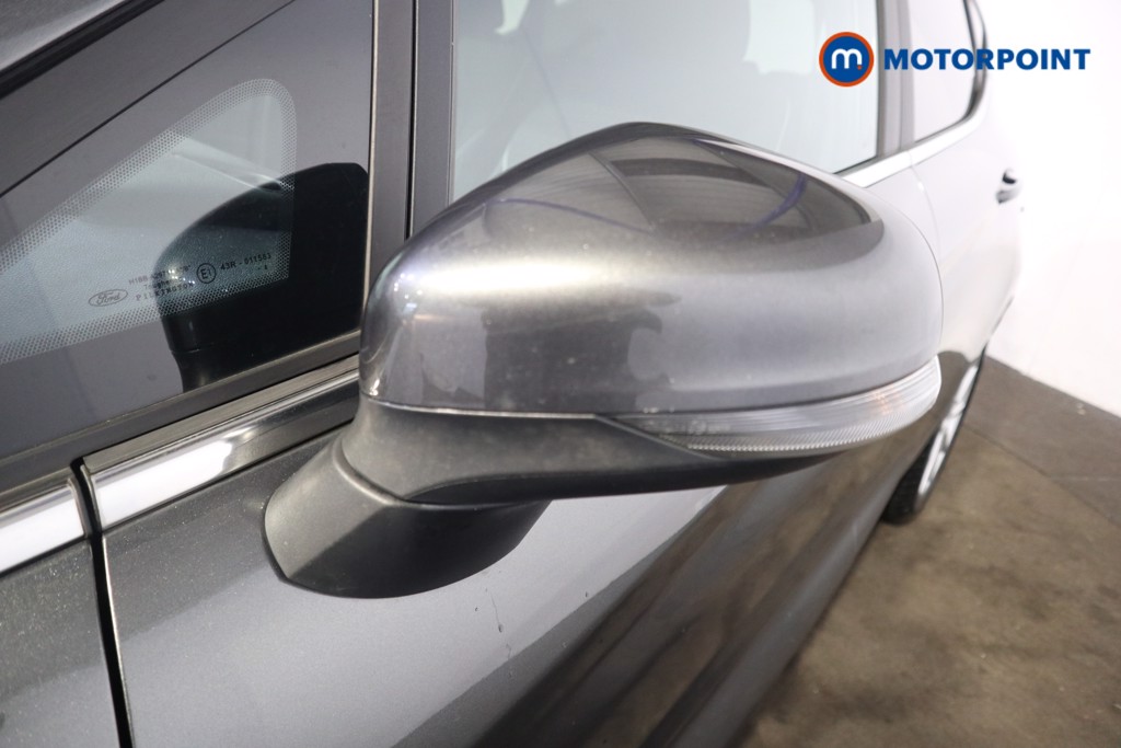 Ford Fiesta Titanium Manual Petrol Hatchback - Stock Number (1615906) - 31st supplementary image