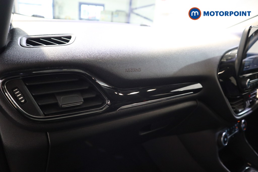 Ford Fiesta Titanium Manual Petrol Hatchback - Stock Number (1615906) - 38th supplementary image