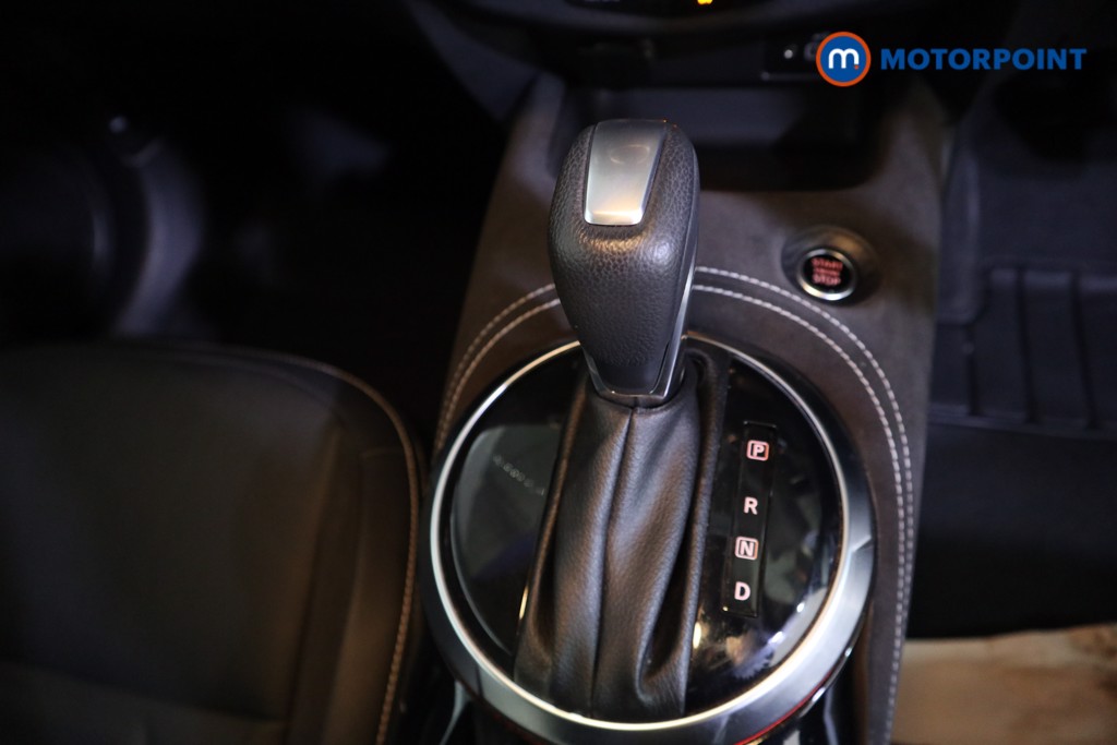 Nissan Juke Tekna-Plus Automatic Petrol SUV - Stock Number (1615974) - 11th supplementary image