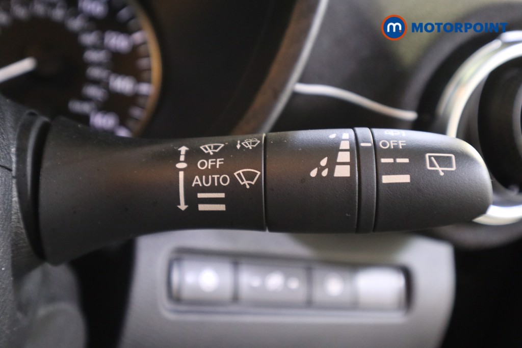 Nissan Juke Tekna-Plus Automatic Petrol SUV - Stock Number (1615974) - 16th supplementary image