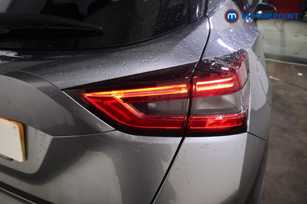 Nissan Juke Tekna-Plus Automatic Petrol SUV - Stock Number (1615974) - 32nd supplementary image