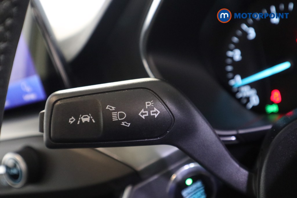 Ford Focus Titanium Automatic Petrol Hatchback - Stock Number (1616237) - 13th supplementary image