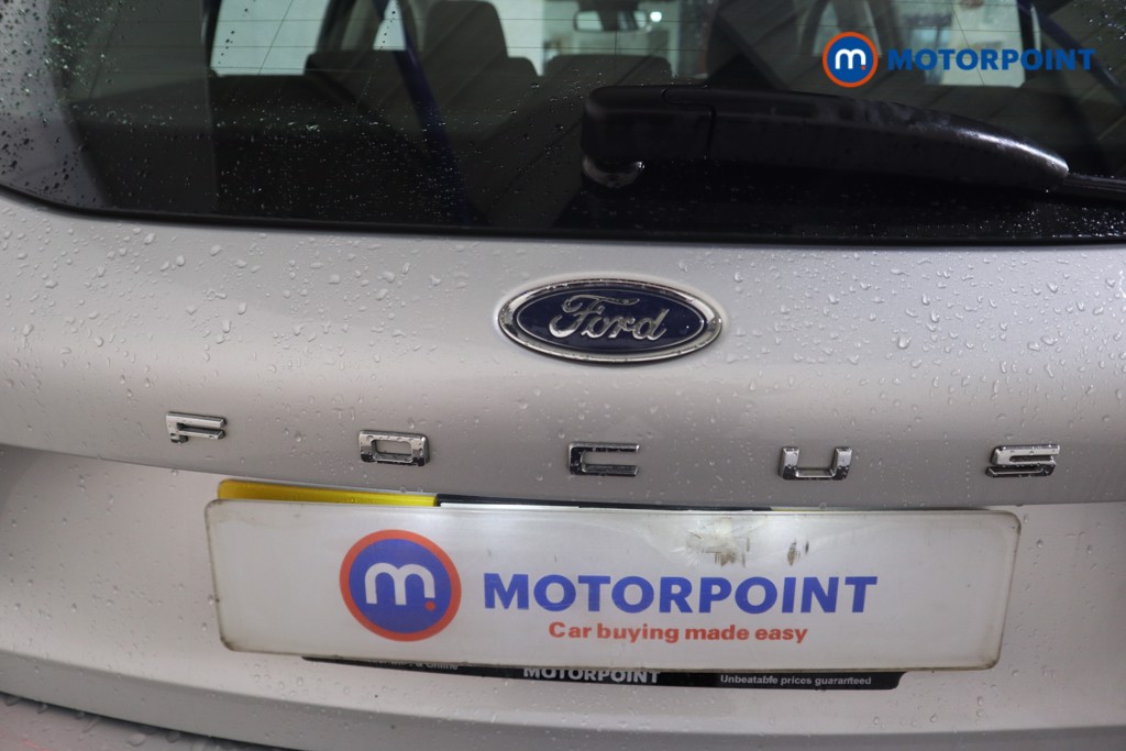 Ford Focus Titanium Automatic Petrol Hatchback - Stock Number (1616237) - 32nd supplementary image