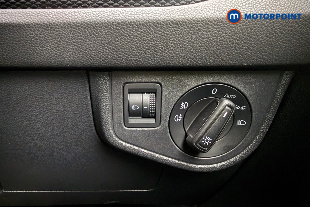 Volkswagen Taigo Life Manual Petrol SUV - Stock Number (1616299) - 16th supplementary image