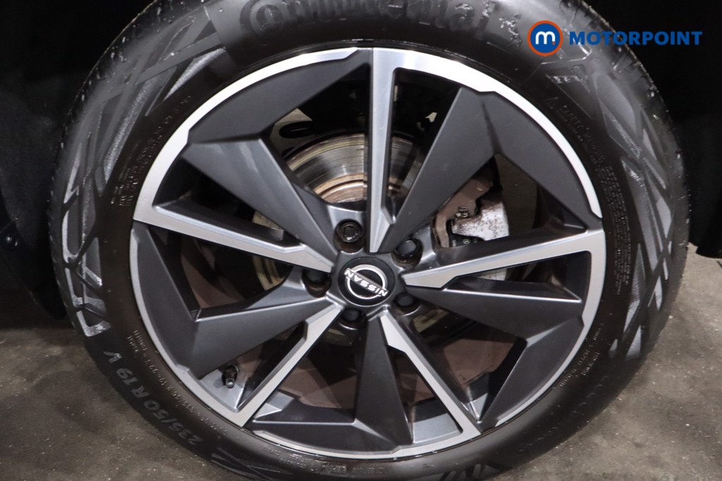 Nissan Qashqai Tekna Manual Petrol SUV - Stock Number (1616301) - 12th supplementary image