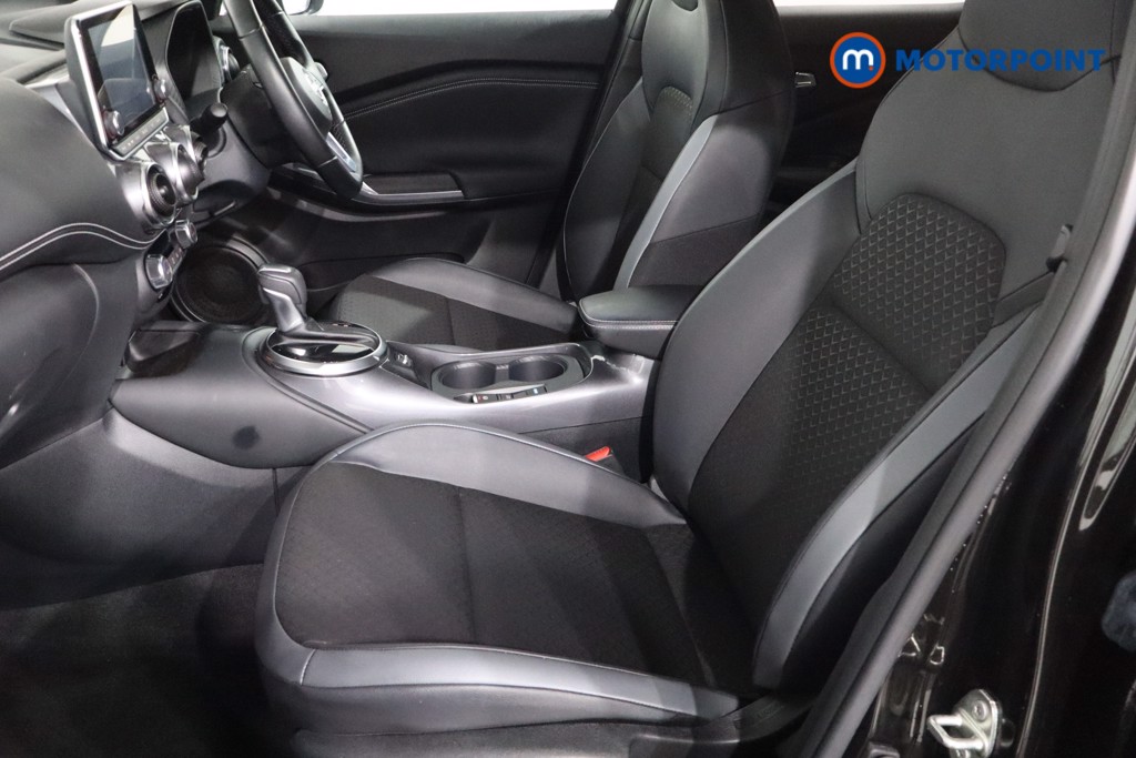 Nissan Juke N-Connecta Automatic Petrol-Electric Hybrid SUV - Stock Number (1616315) - 4th supplementary image