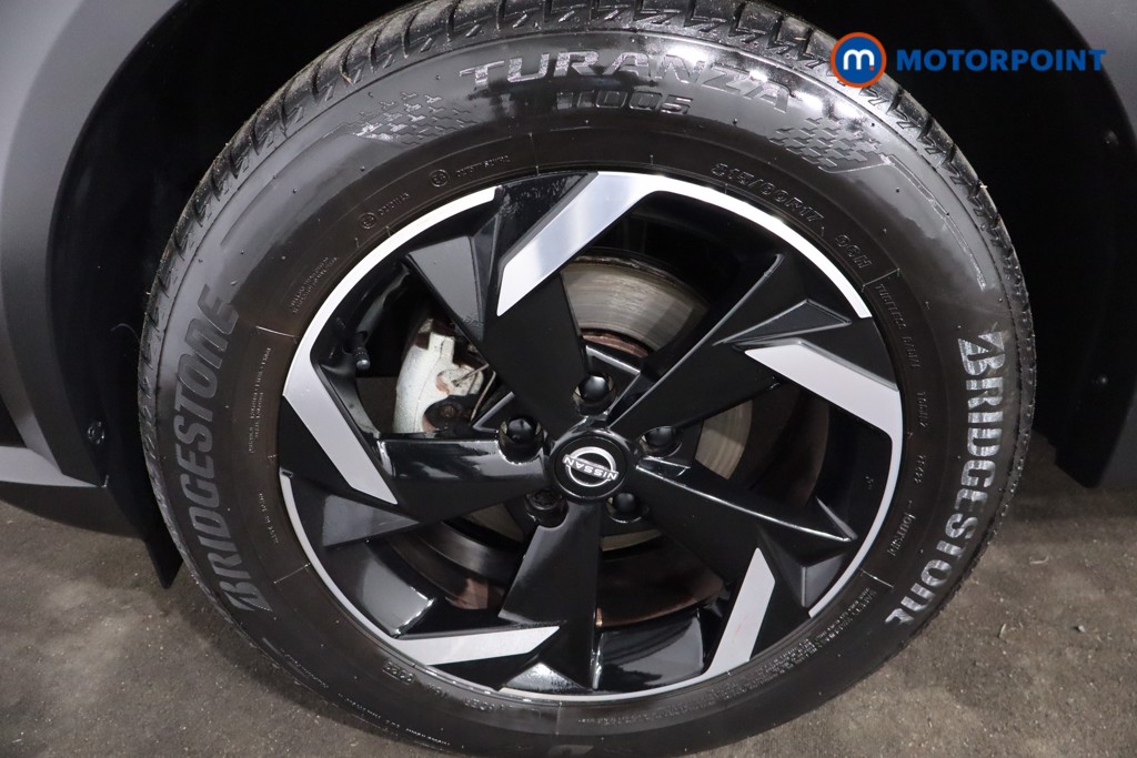 Nissan Juke N-Connecta Automatic Petrol-Electric Hybrid SUV - Stock Number (1616315) - 11th supplementary image