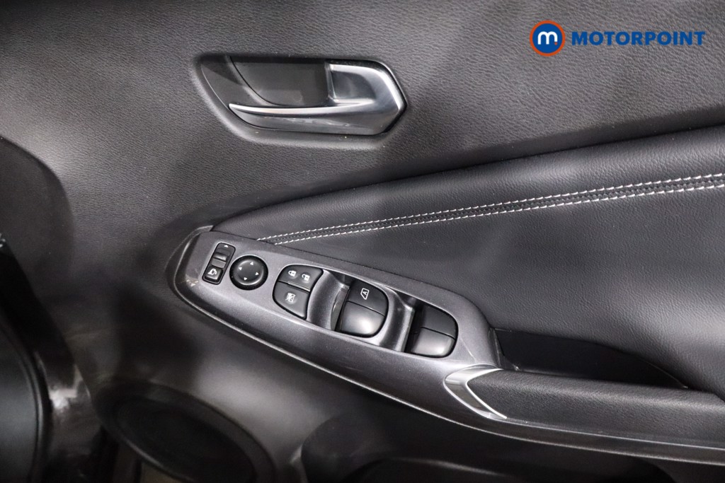 Nissan Juke N-Connecta Automatic Petrol-Electric Hybrid SUV - Stock Number (1616315) - 21st supplementary image