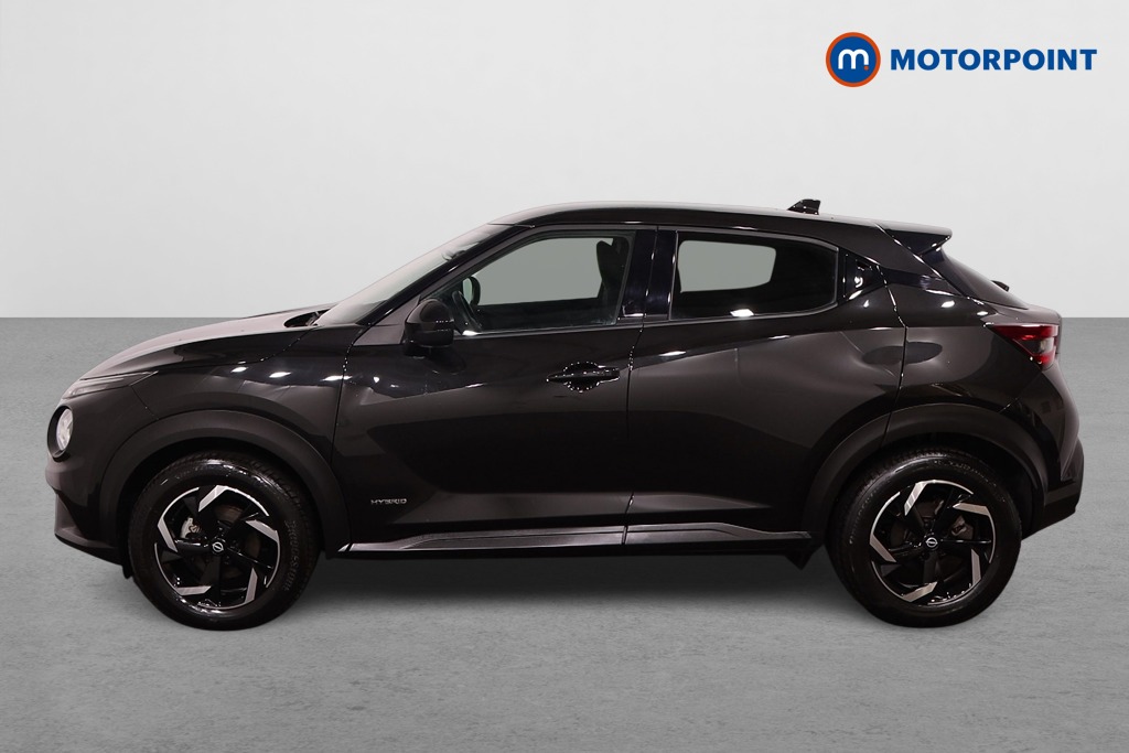 Nissan Juke N-Connecta Automatic Petrol-Electric Hybrid SUV - Stock Number (1616315) - Passenger side