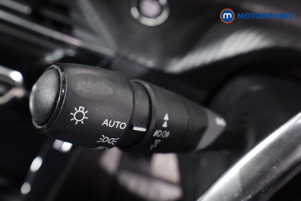 Peugeot 2008 Allure Automatic Petrol SUV - Stock Number (1616358) - 19th supplementary image