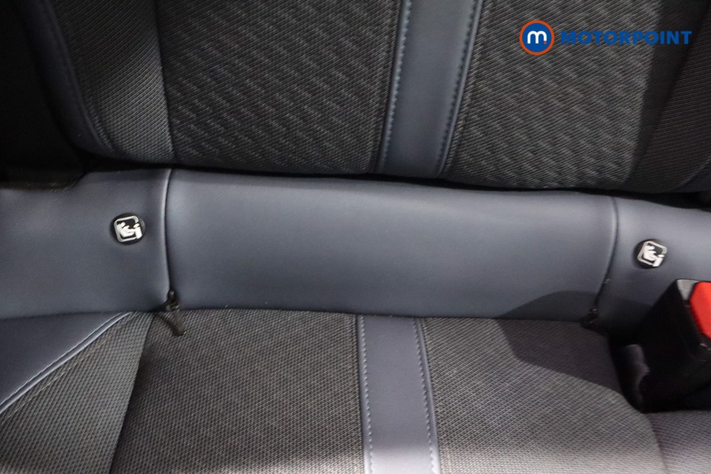 Peugeot 2008 Allure Automatic Petrol SUV - Stock Number (1616358) - 26th supplementary image