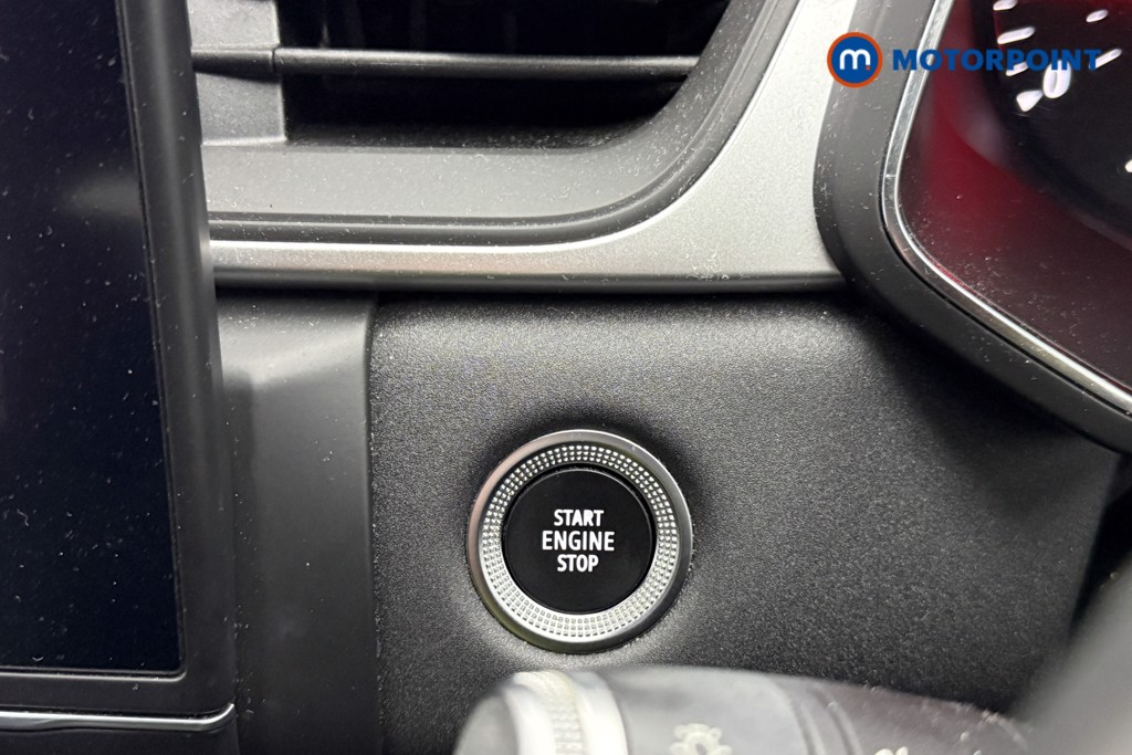 Renault Captur Iconic Manual Petrol SUV - Stock Number (1616400) - 15th supplementary image