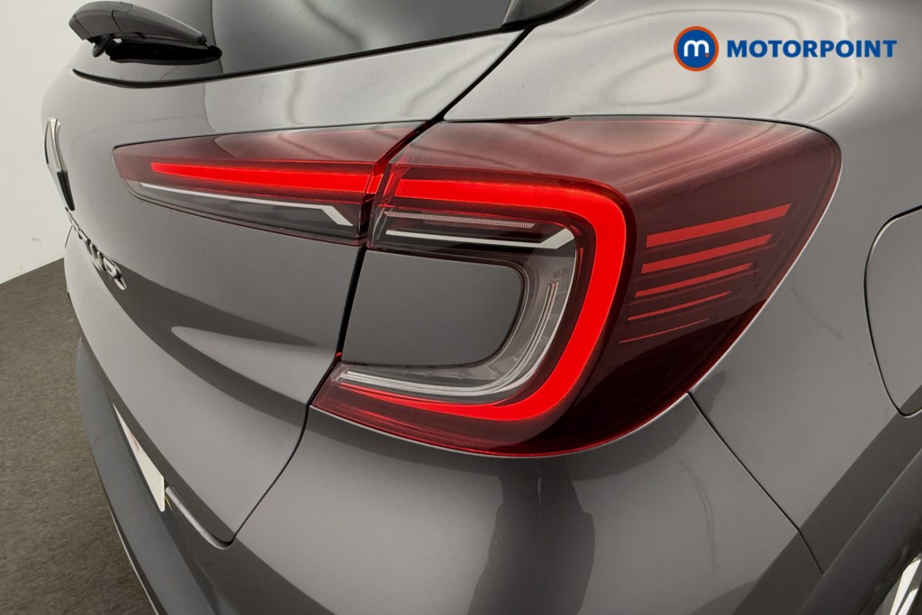 Renault Captur Iconic Manual Petrol SUV - Stock Number (1616400) - 18th supplementary image