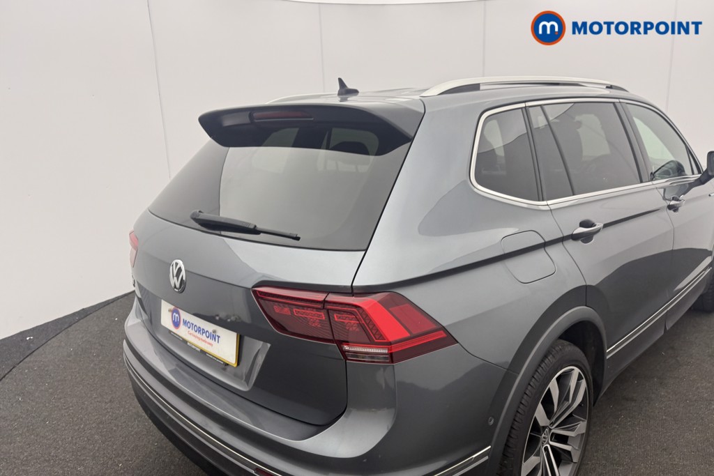 Volkswagen Tiguan Allspace R-Line Tech Automatic Petrol SUV - Stock Number (1616461) - 6th supplementary image