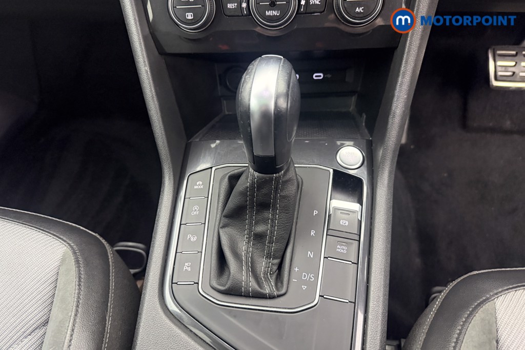 Volkswagen Tiguan Allspace R-Line Tech Automatic Petrol SUV - Stock Number (1616461) - 21st supplementary image