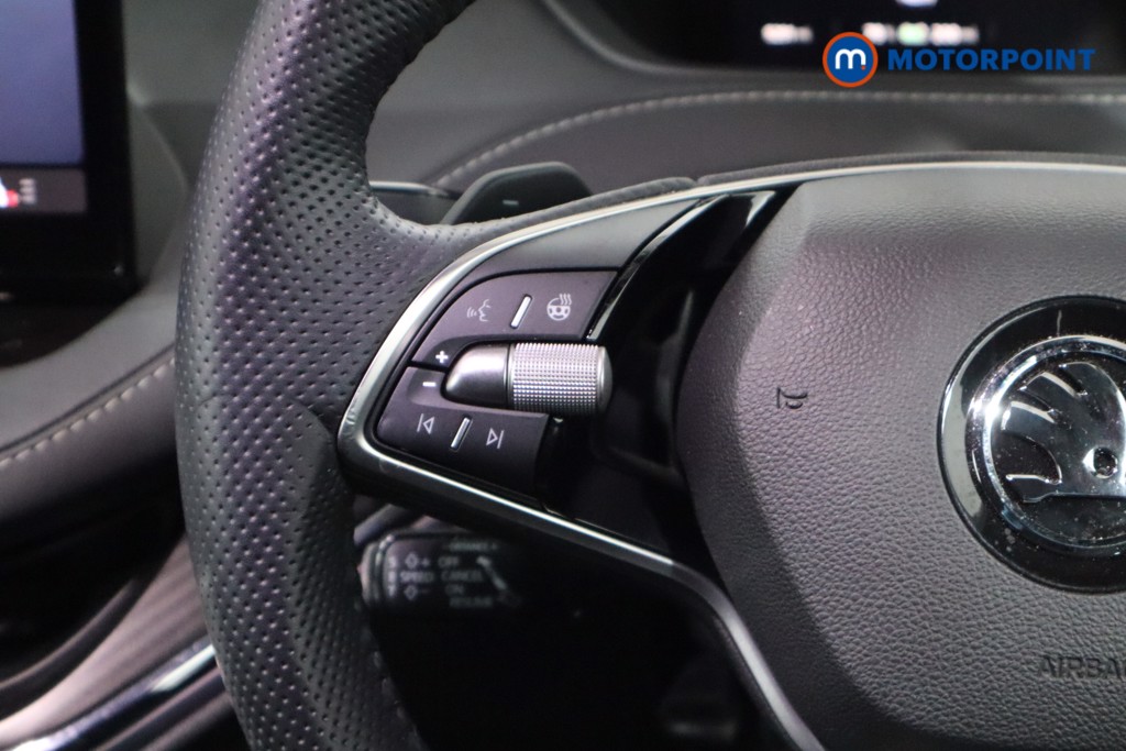 Skoda Enyaq Sportline Plus Automatic Electric SUV - Stock Number (1616604) - 7th supplementary image